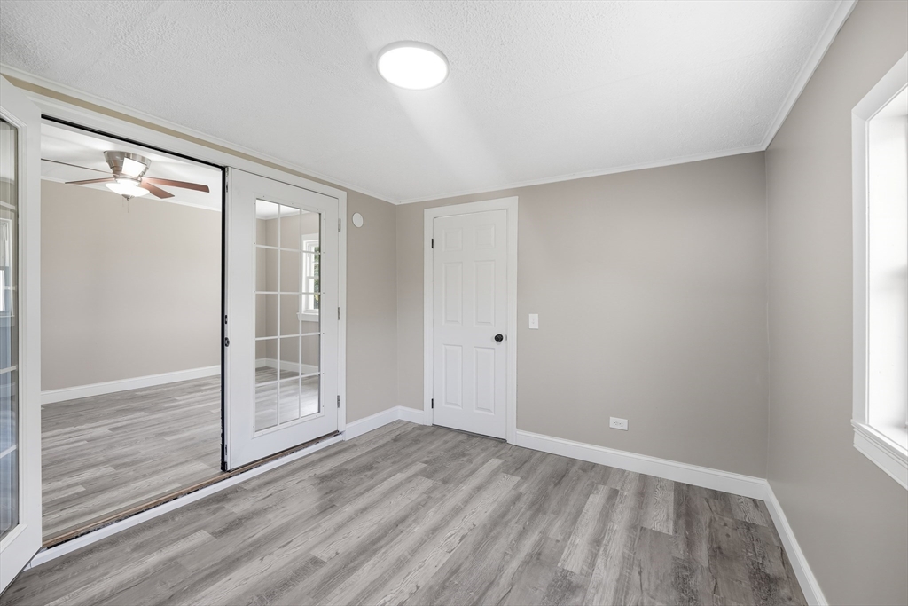 property viewer photo 14