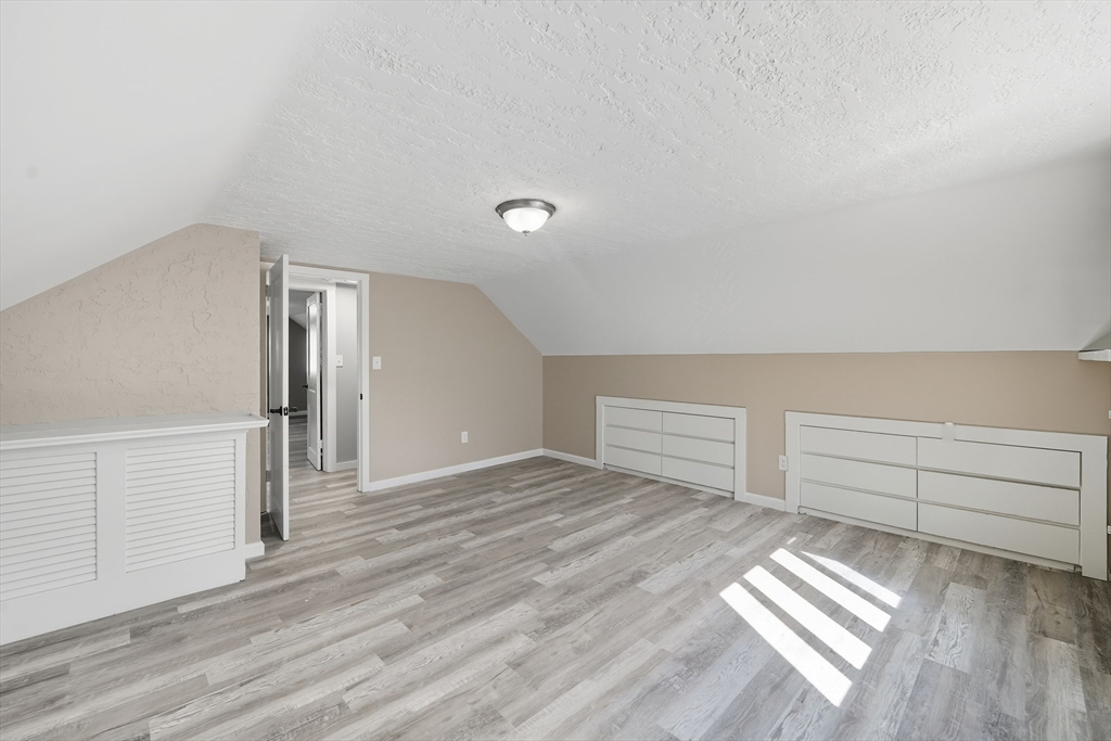 property viewer photo 22
