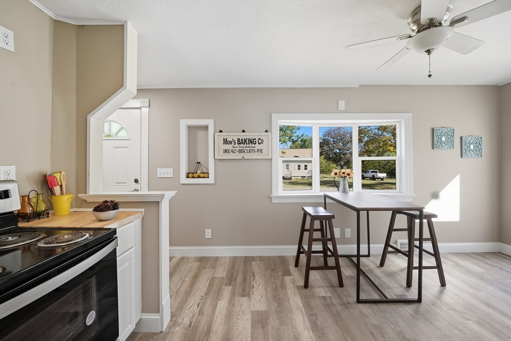 property viewer photo 3