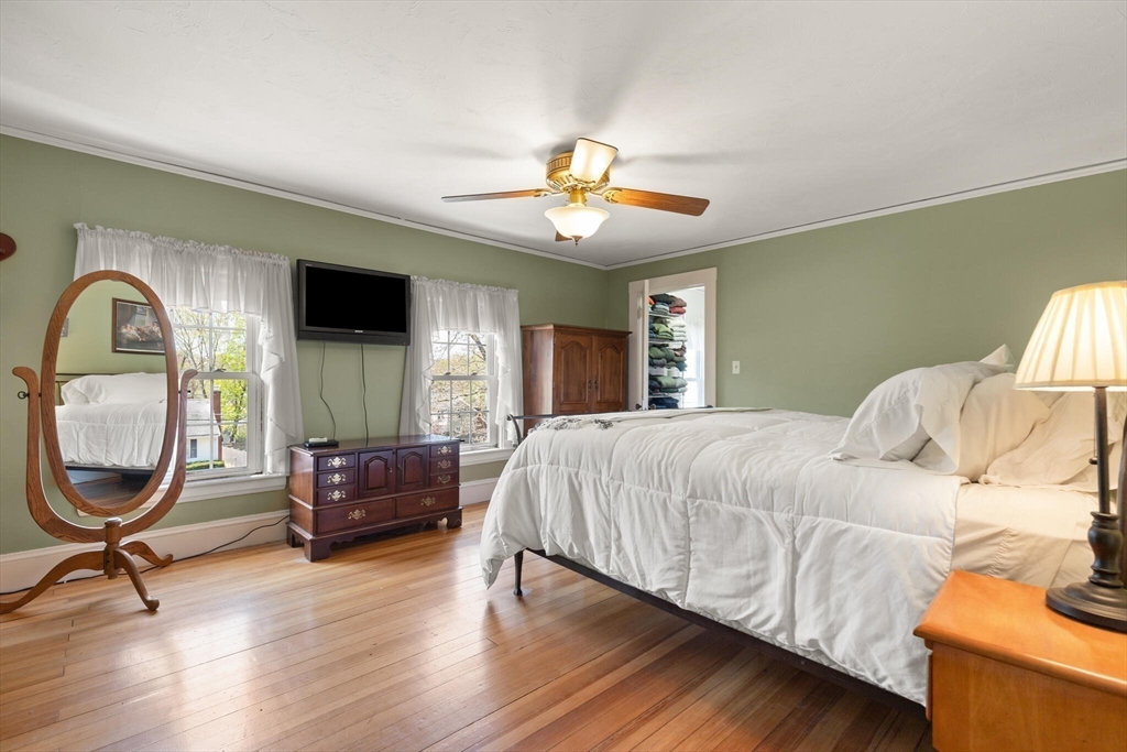 property viewer photo 30