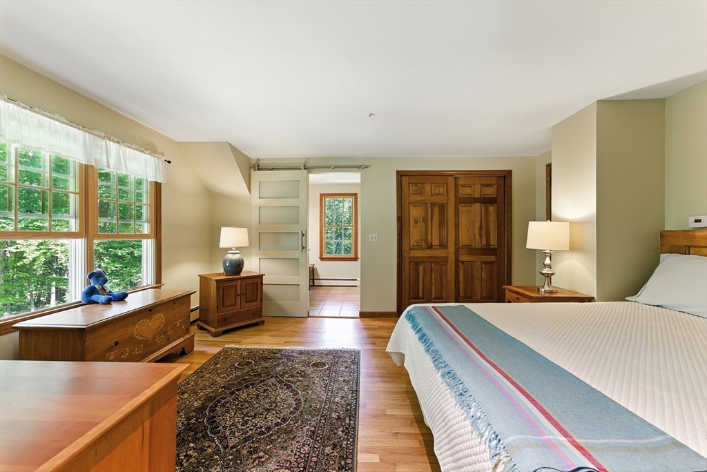 property viewer photo 19