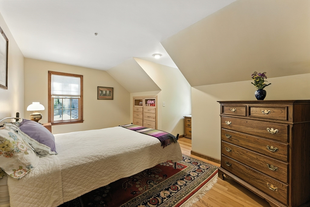 property viewer photo 25