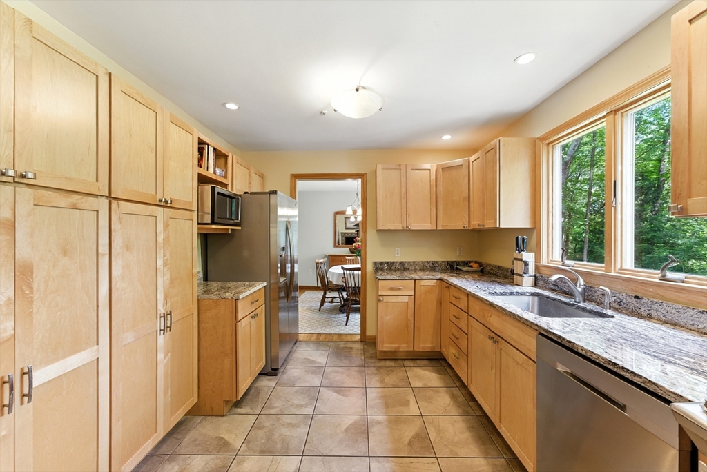 property viewer photo 6