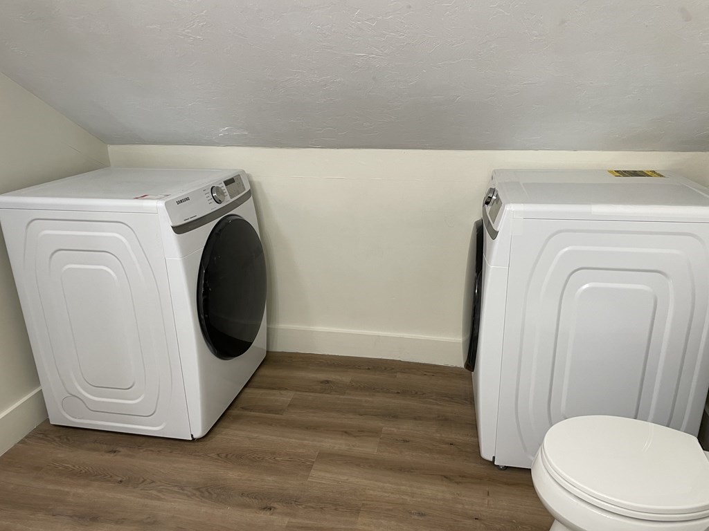 property viewer photo 15