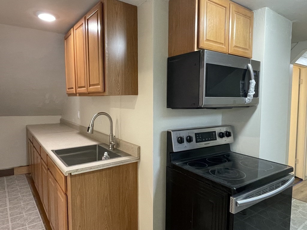 property viewer photo 2