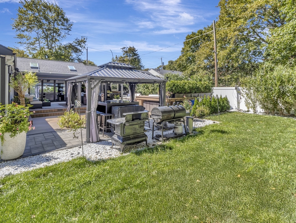 property viewer photo 3