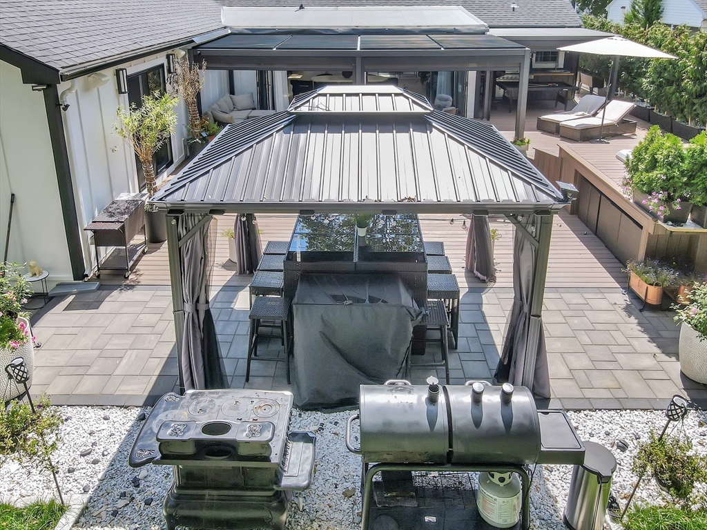 property viewer photo 4