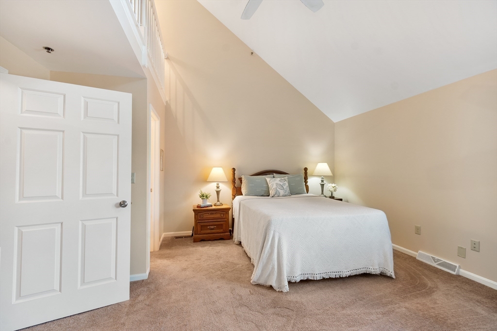 property viewer photo 17