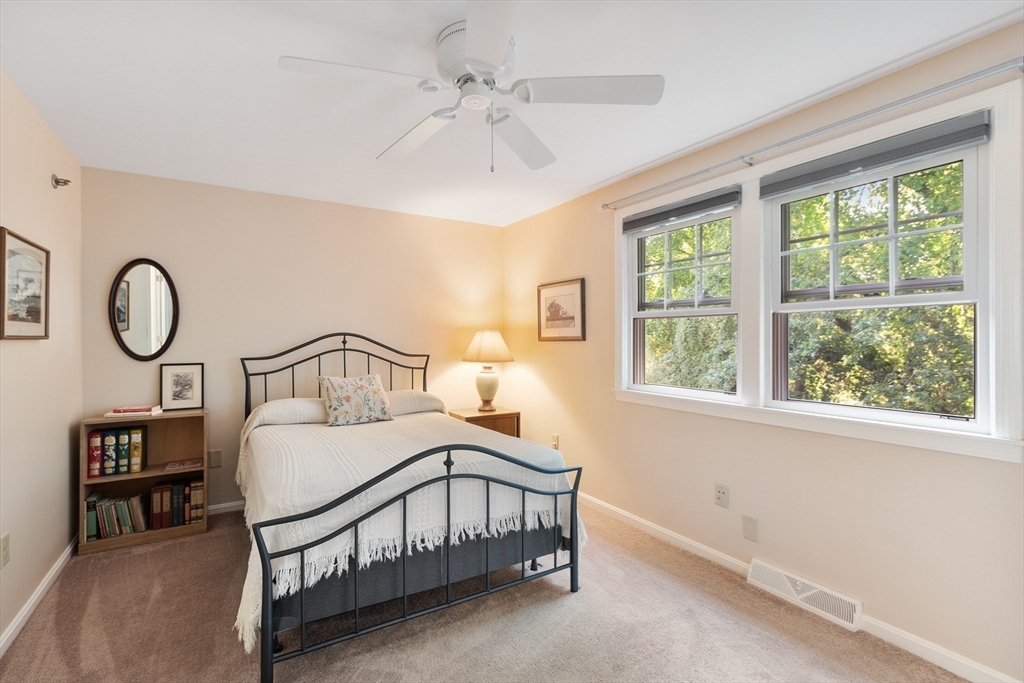 property viewer photo 22