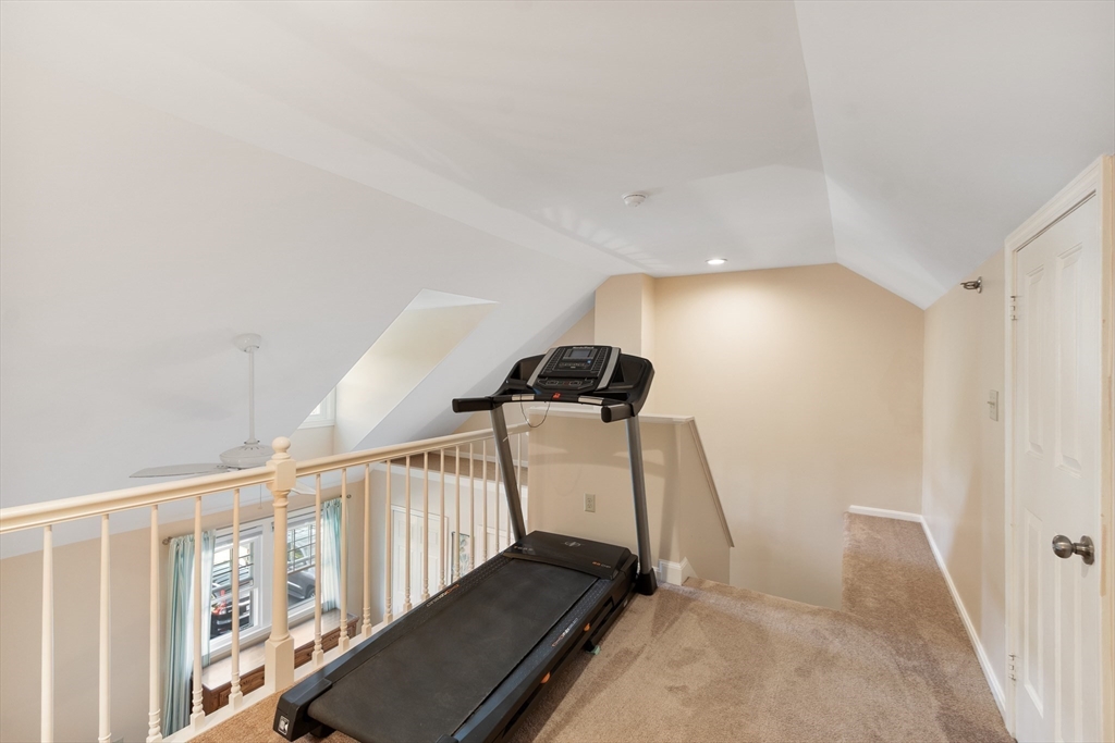 property viewer photo 25