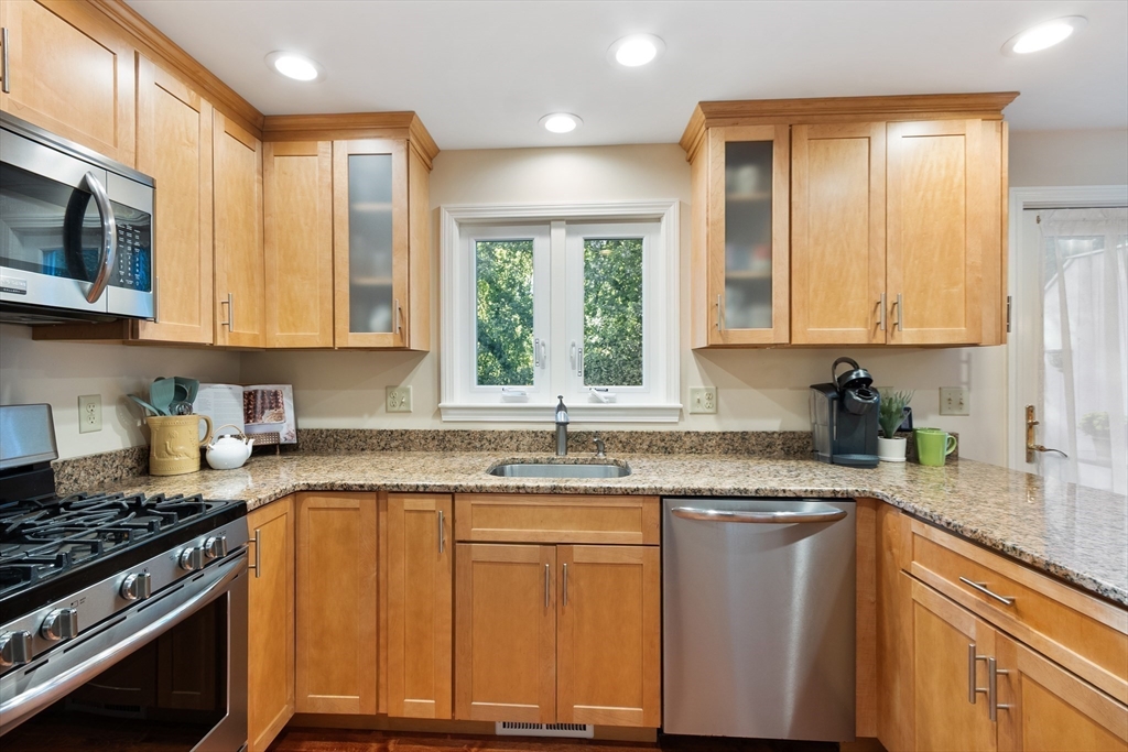 property viewer photo 8