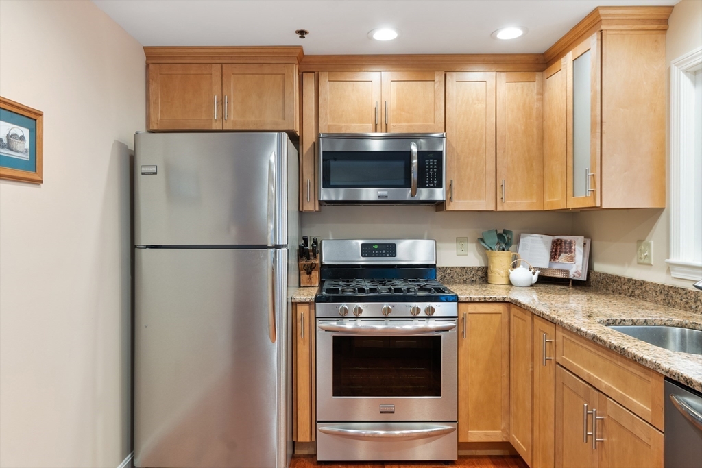 property viewer photo 9