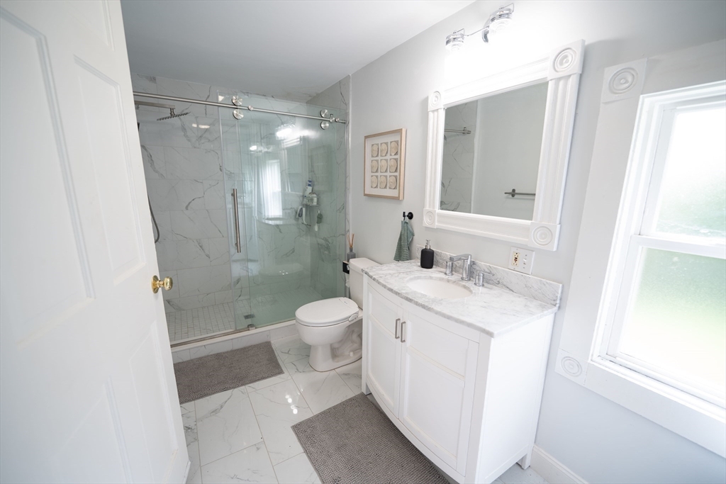 property viewer photo 32