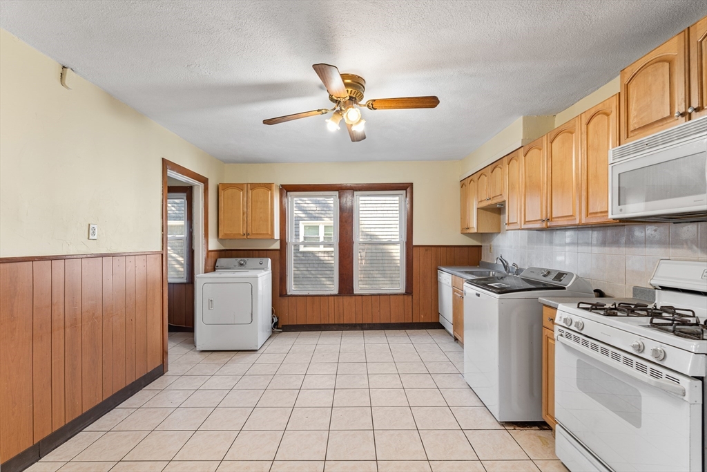 property viewer photo 5