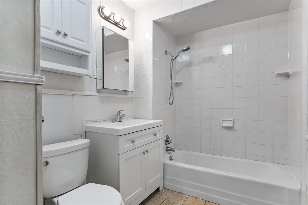 property viewer photo 8