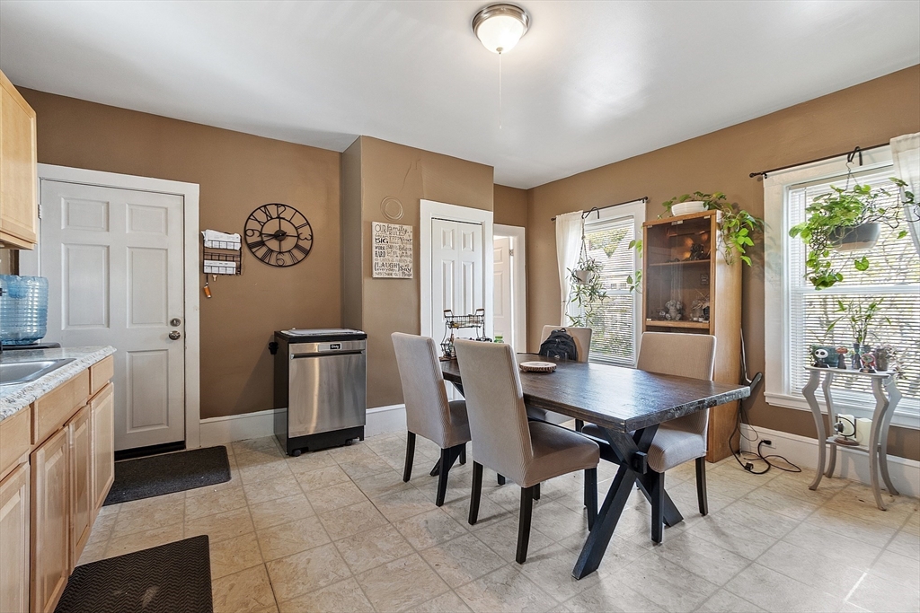 property viewer photo 19
