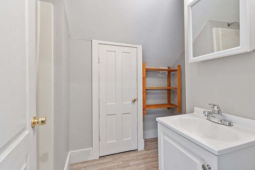property viewer photo 33
