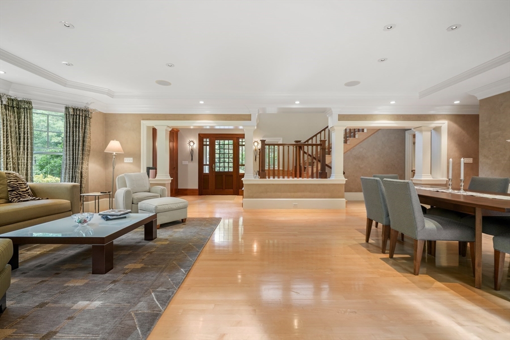 property viewer photo 14