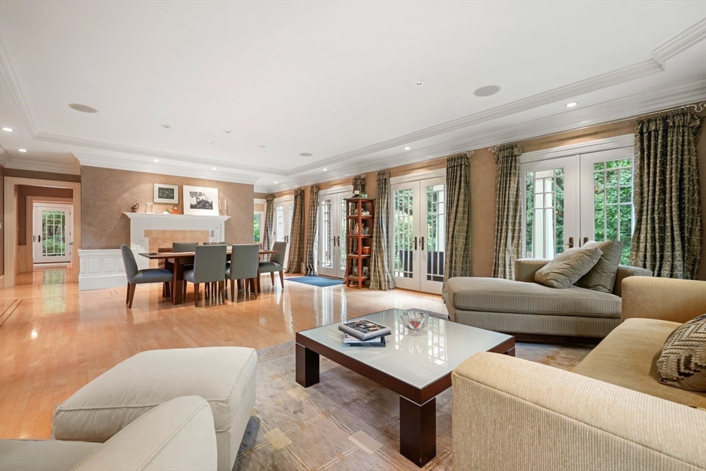 property viewer photo 15