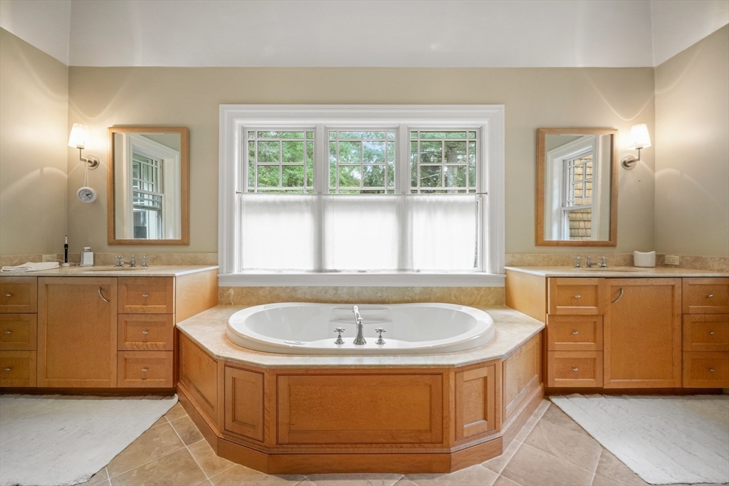 property viewer photo 20