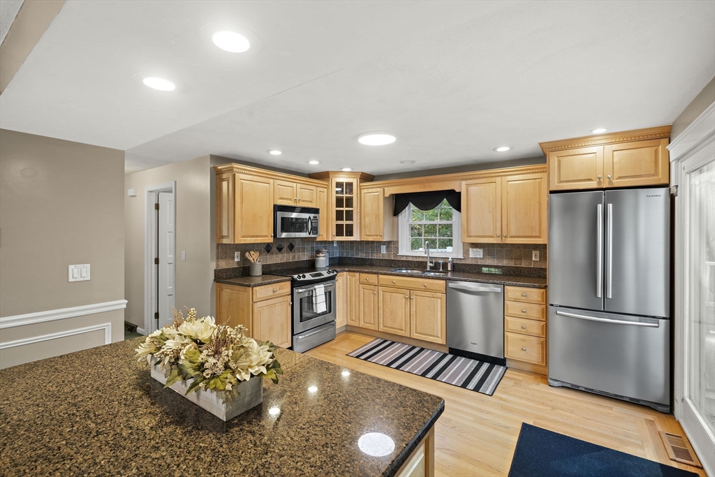 property viewer photo 13
