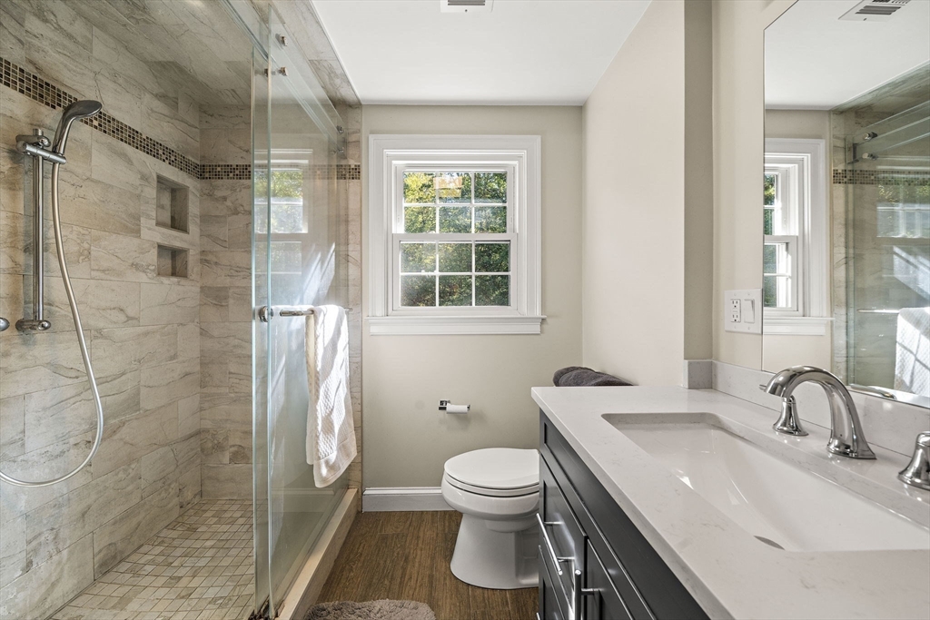 property viewer photo 32