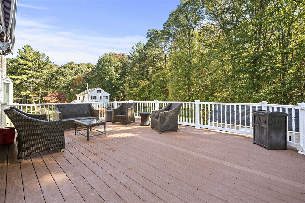 property viewer photo 36