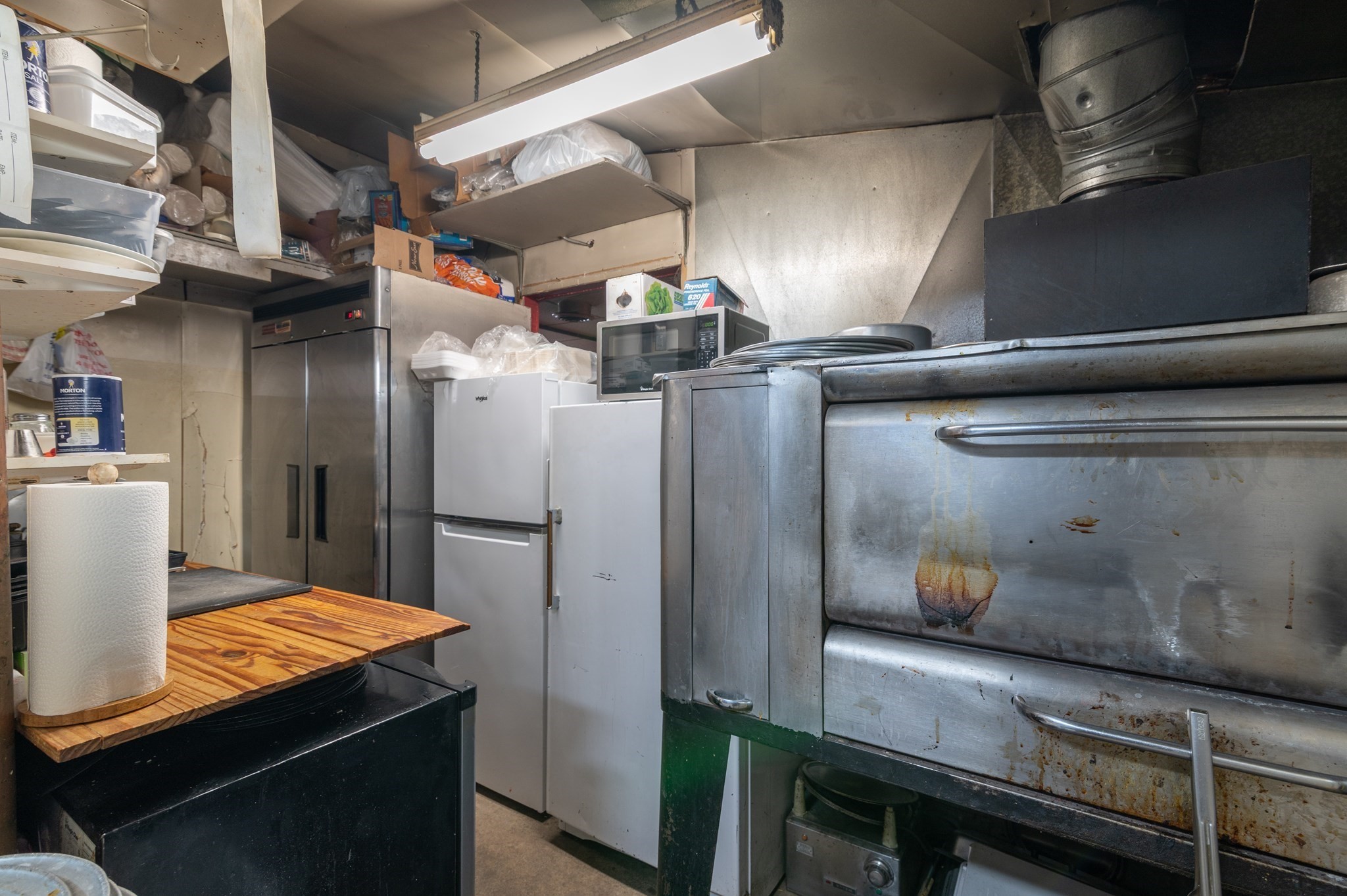 main property photo 18