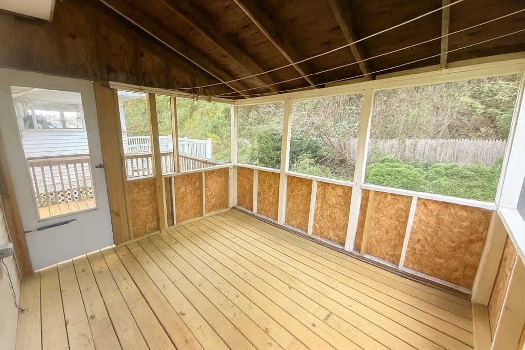 property viewer photo 8