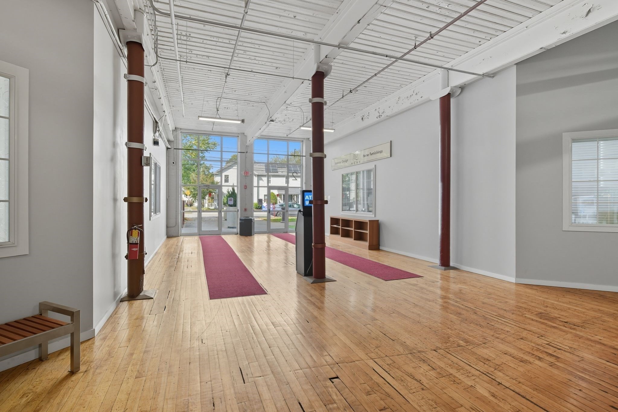 main property photo 6