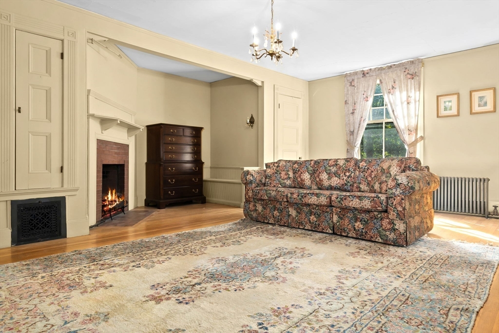 property viewer photo 23