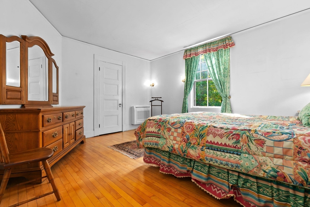 property viewer photo 25