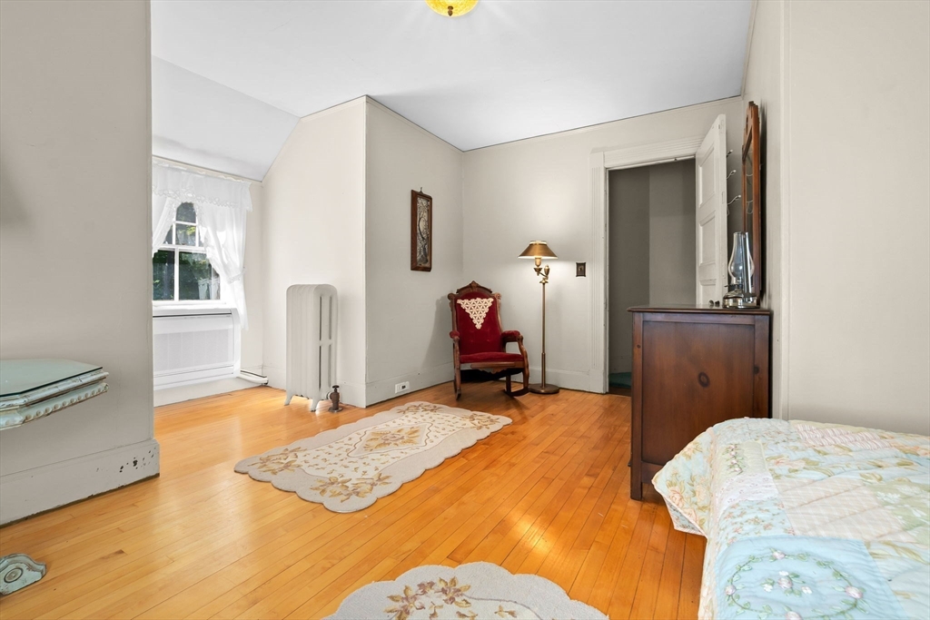 property viewer photo 30