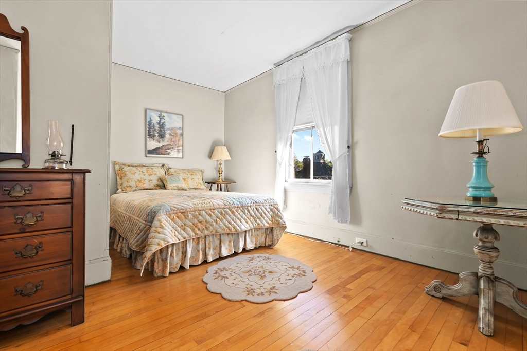 property viewer photo 31