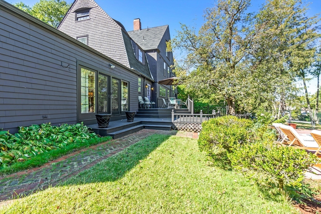 property viewer photo 36