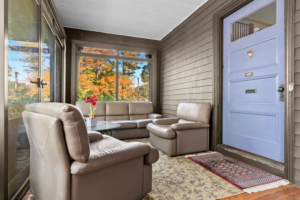 property viewer photo 5
