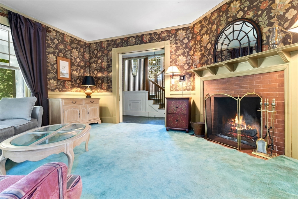 property viewer photo 8