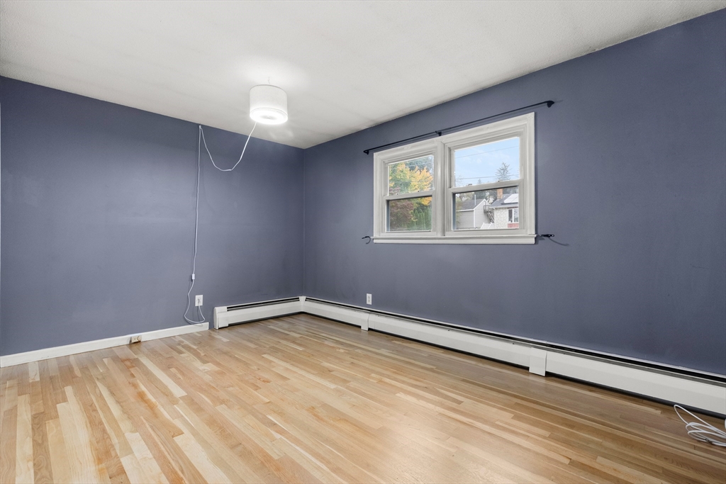 property viewer photo 18