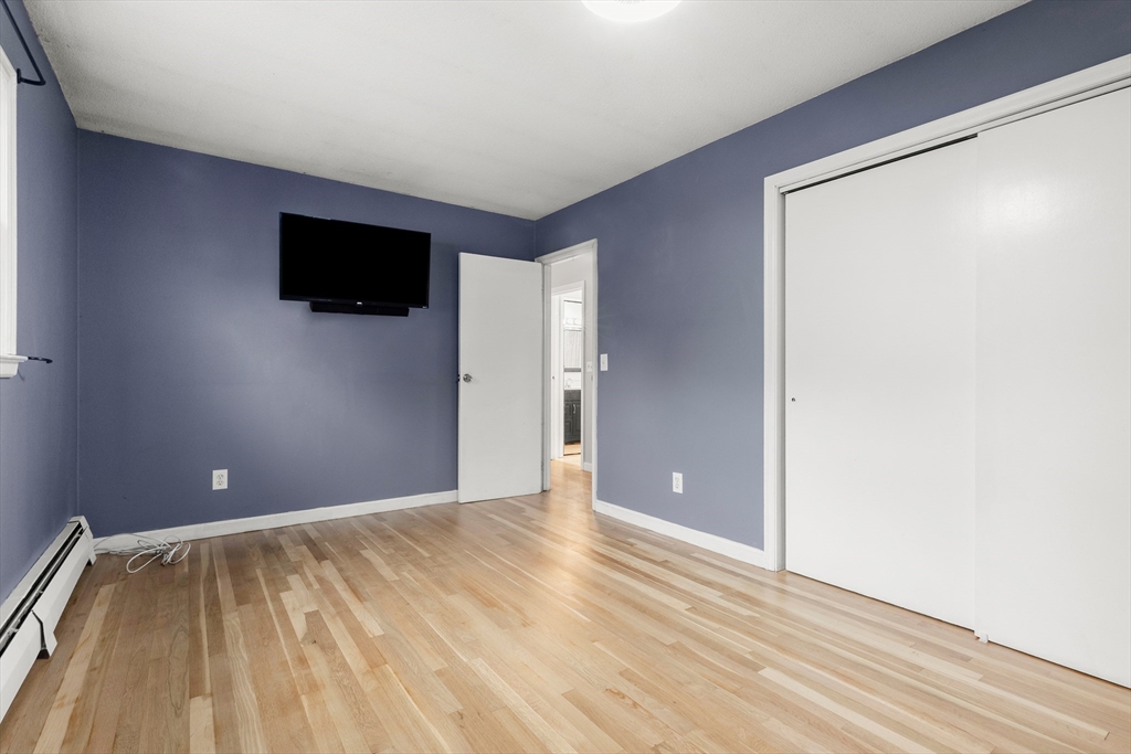 property viewer photo 19