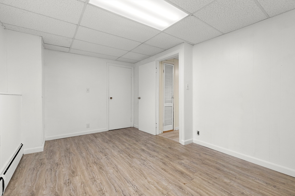 property viewer photo 23