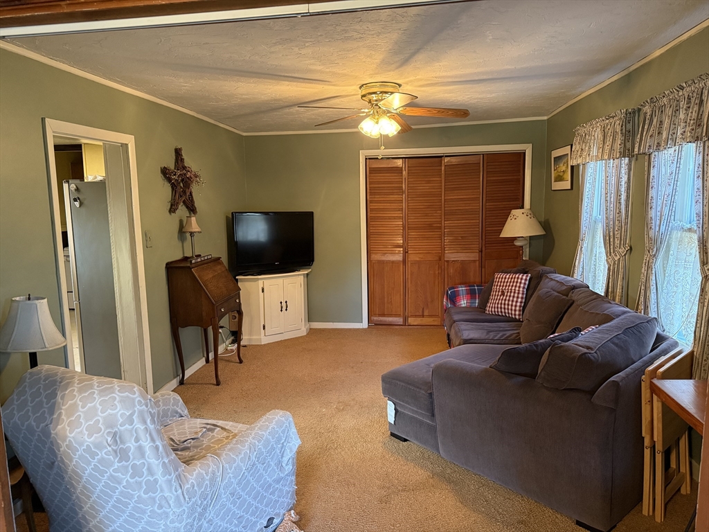 property viewer photo 6