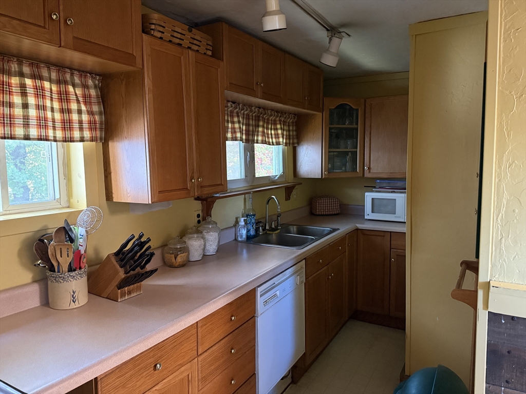 property viewer photo 9