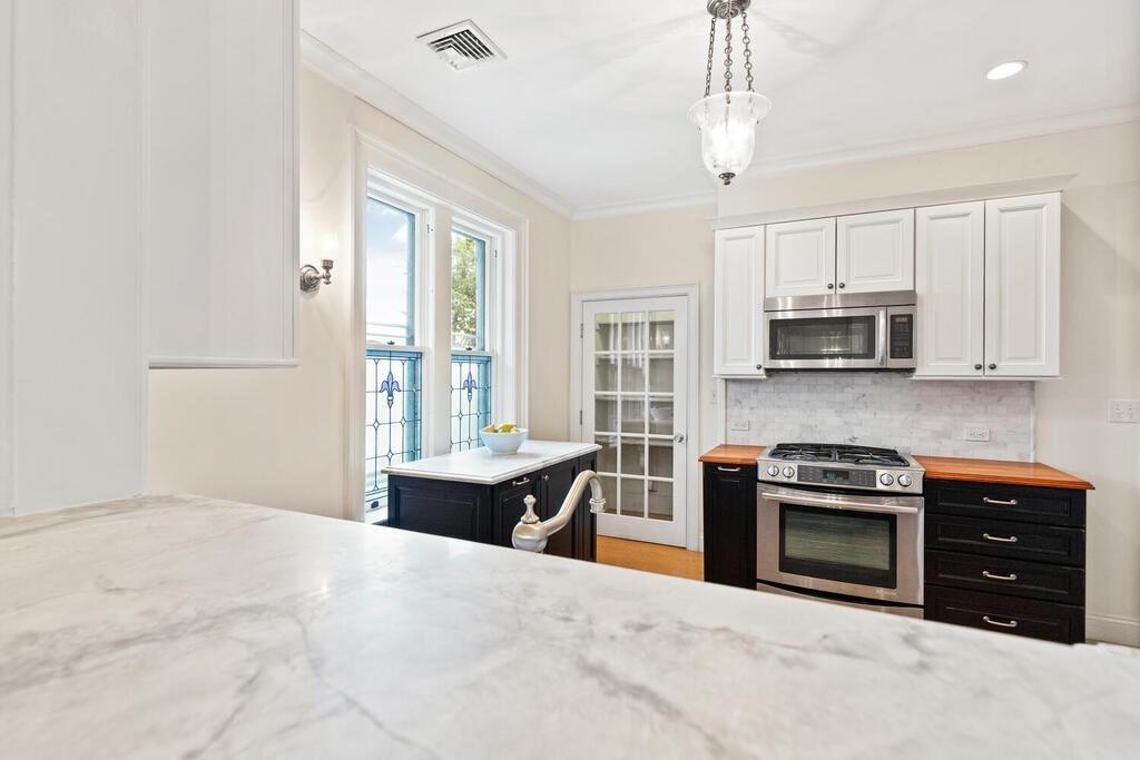 property viewer photo 10