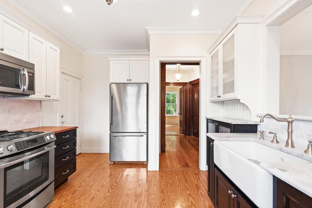 property viewer photo 13