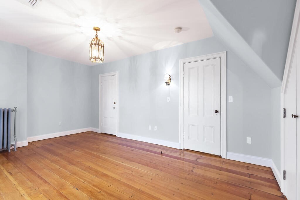 property viewer photo 18