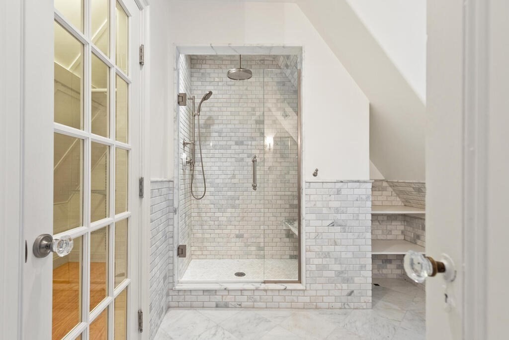 property viewer photo 22