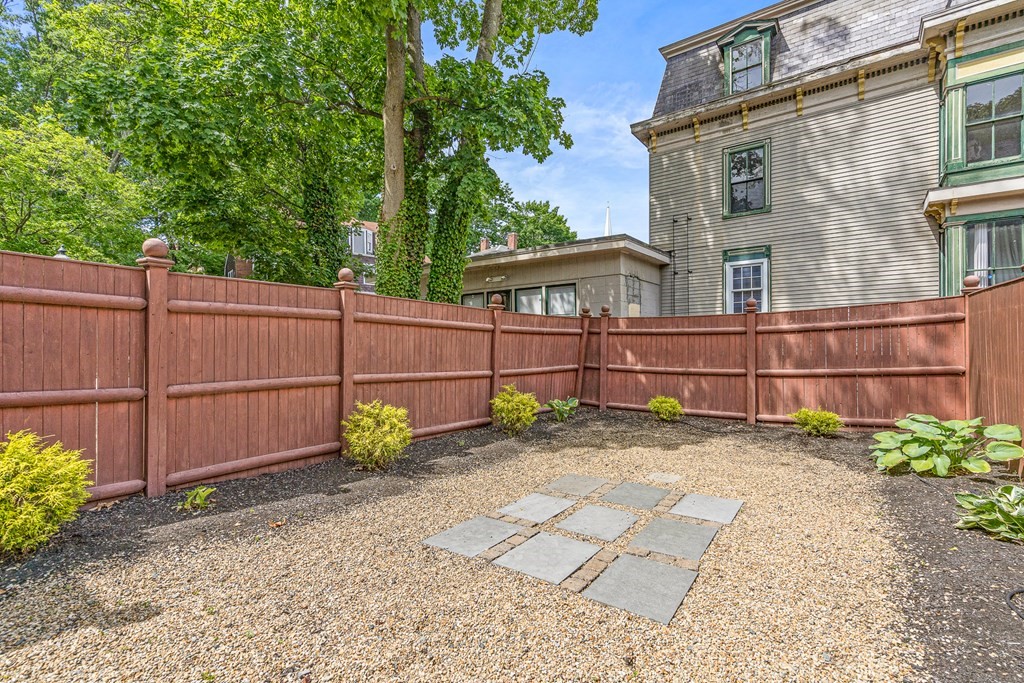 property viewer photo 28