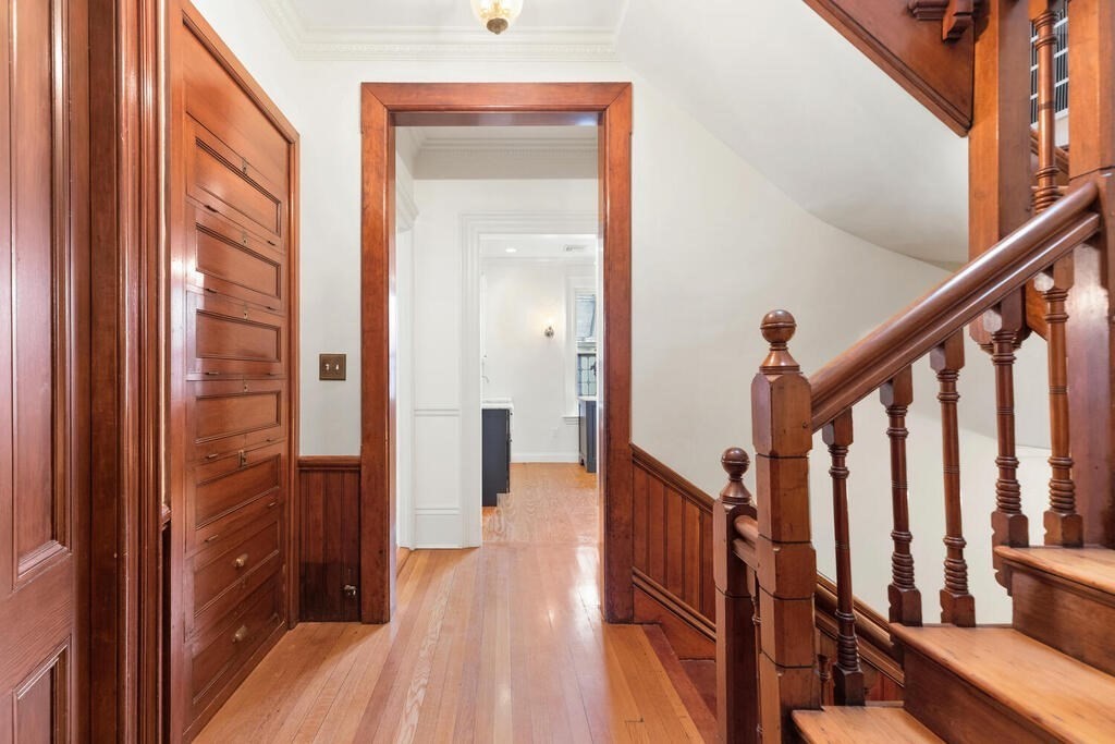 property viewer photo 5