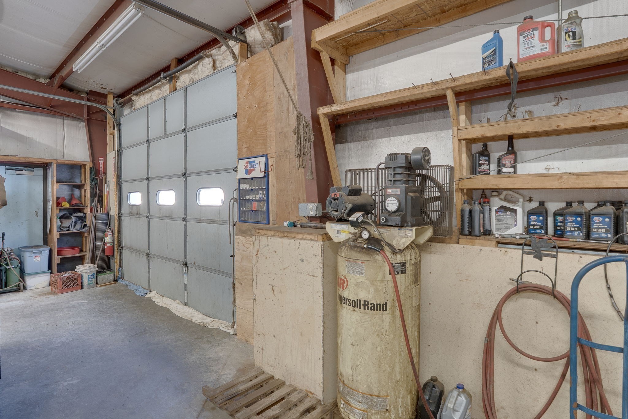 main property photo 18