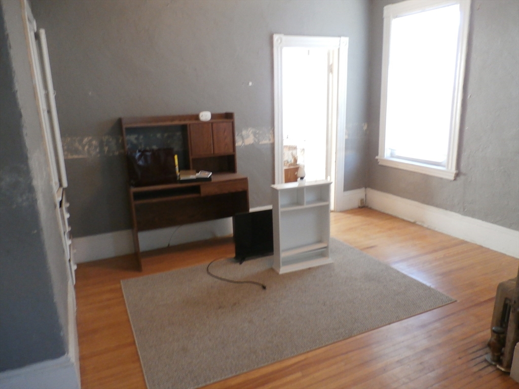 property viewer photo 11